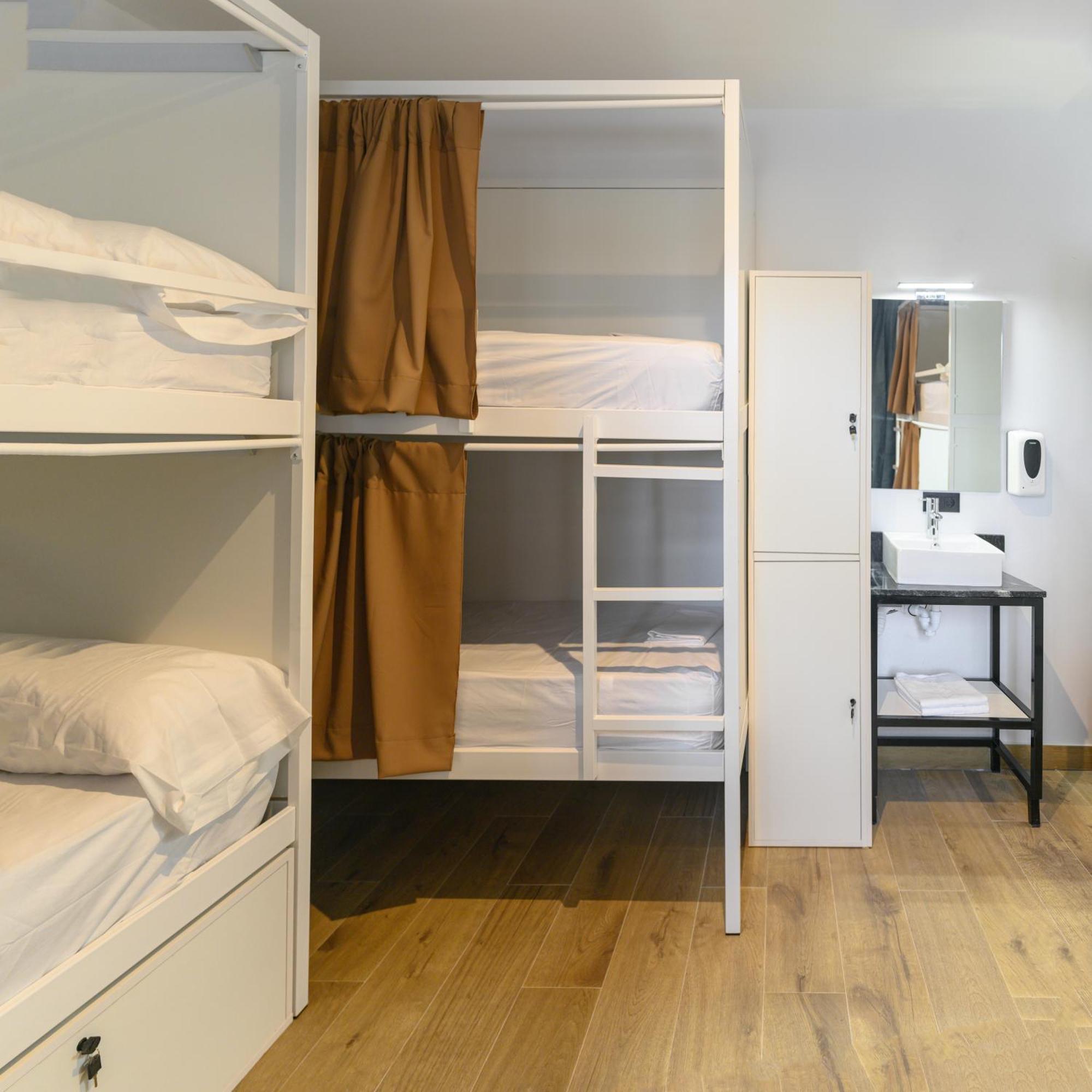 Hostel Vad - Youth Age Limit 18-49 Alicante
